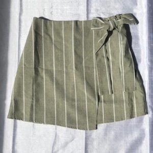 NWT Forever 21 Olive Green Skirt Size XS